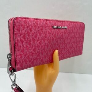 MICHAEL KORS Jet Set Large Signature Logo Continental Wallet Wristlet Phone NWT